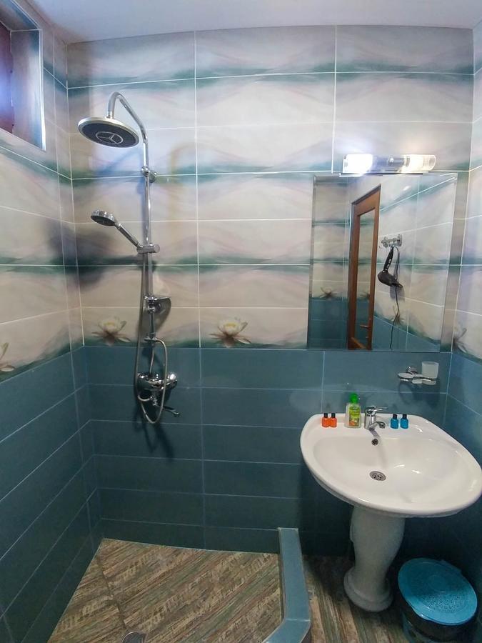 Family Hotel Parajanov Tbilisi Ngoại thất bức ảnh