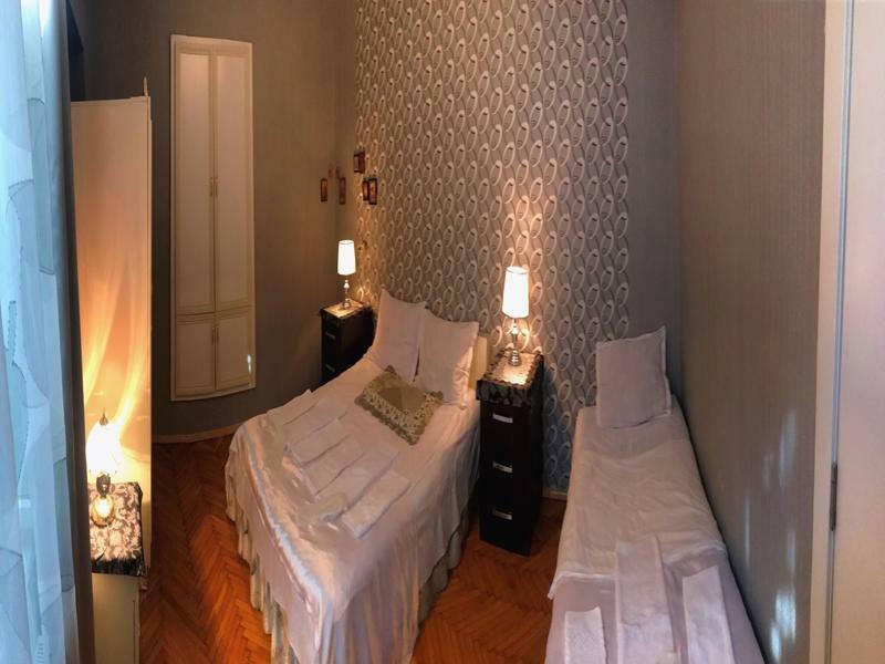 Family Hotel Parajanov Tbilisi Ngoại thất bức ảnh
