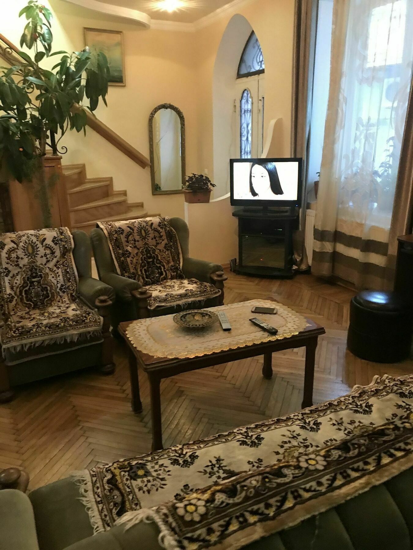Family Hotel Parajanov Tbilisi Ngoại thất bức ảnh
