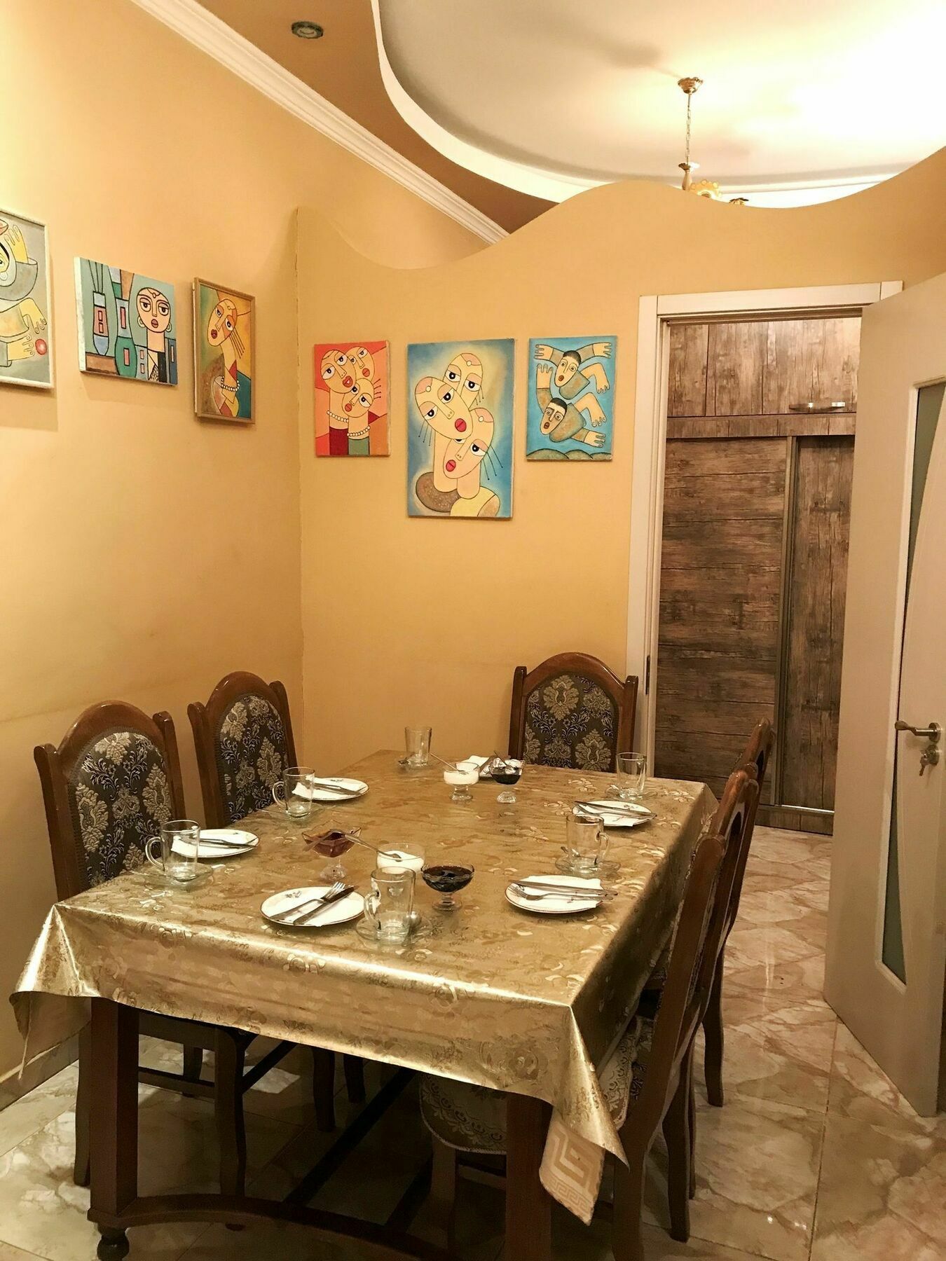 Family Hotel Parajanov Tbilisi Ngoại thất bức ảnh